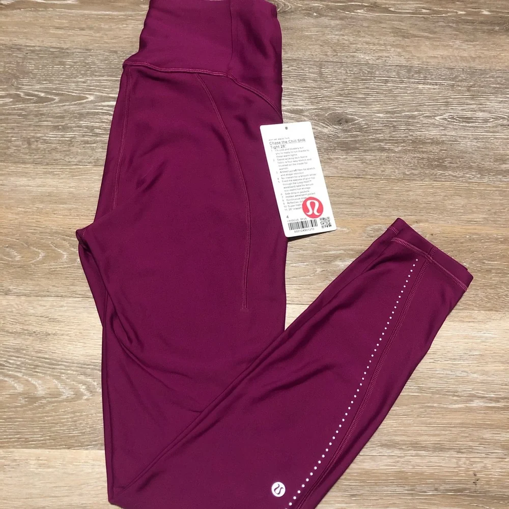 Lululemon Chase the Chill SHR Fleece Legging 28” - Picture 1 of 1